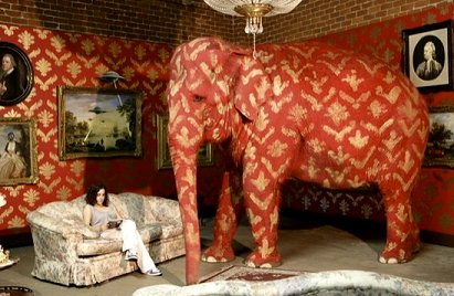 banksy-elephant-in-room1